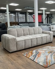 Luna Grand 3-Seater Modern